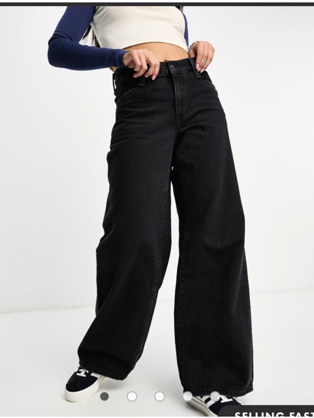 Levi’s ’94 Baggy Wide Leg Jeans Size 26 Black Wash Mid Rise